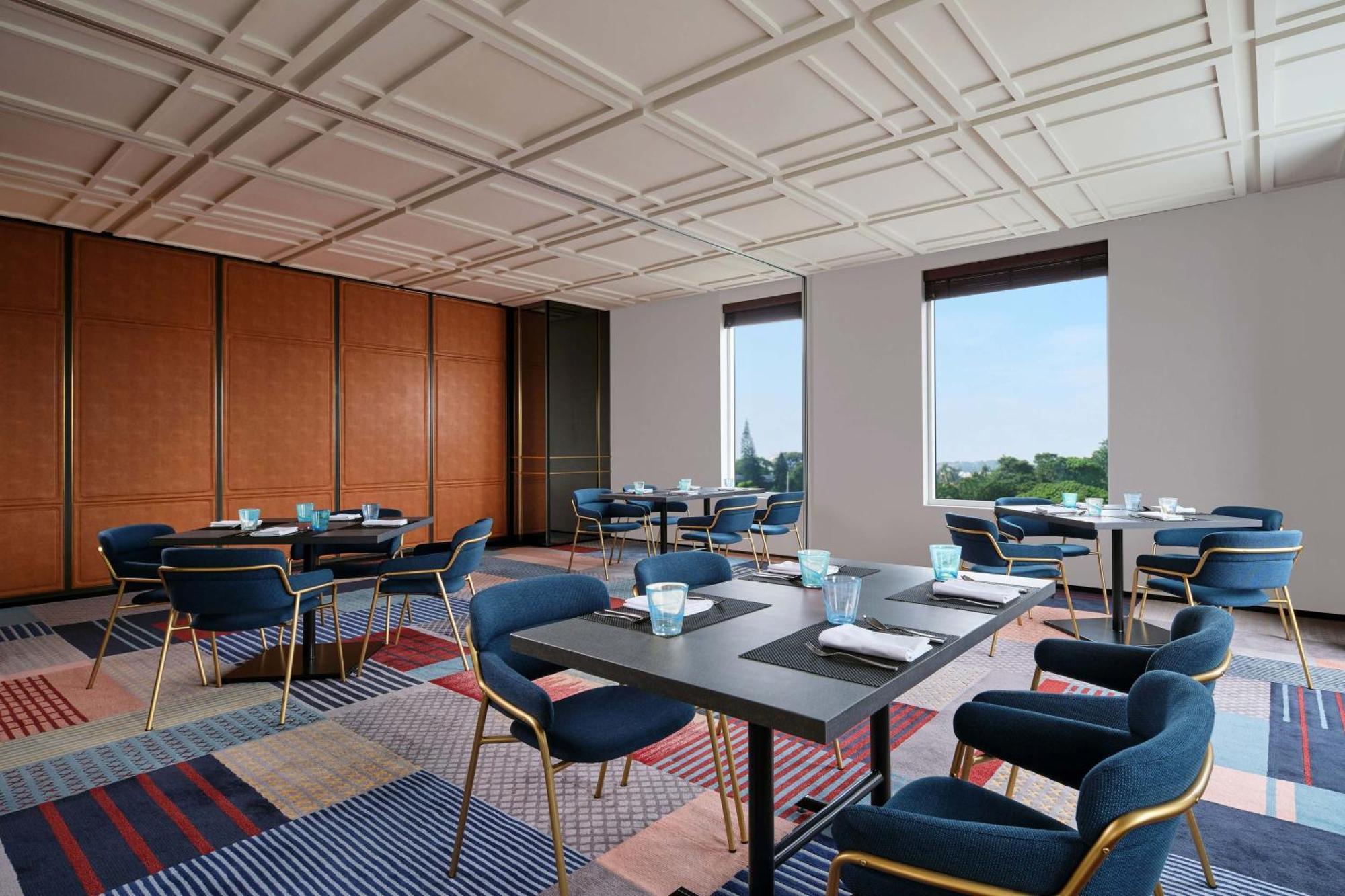 Aloft South Jakarta Exterior photo